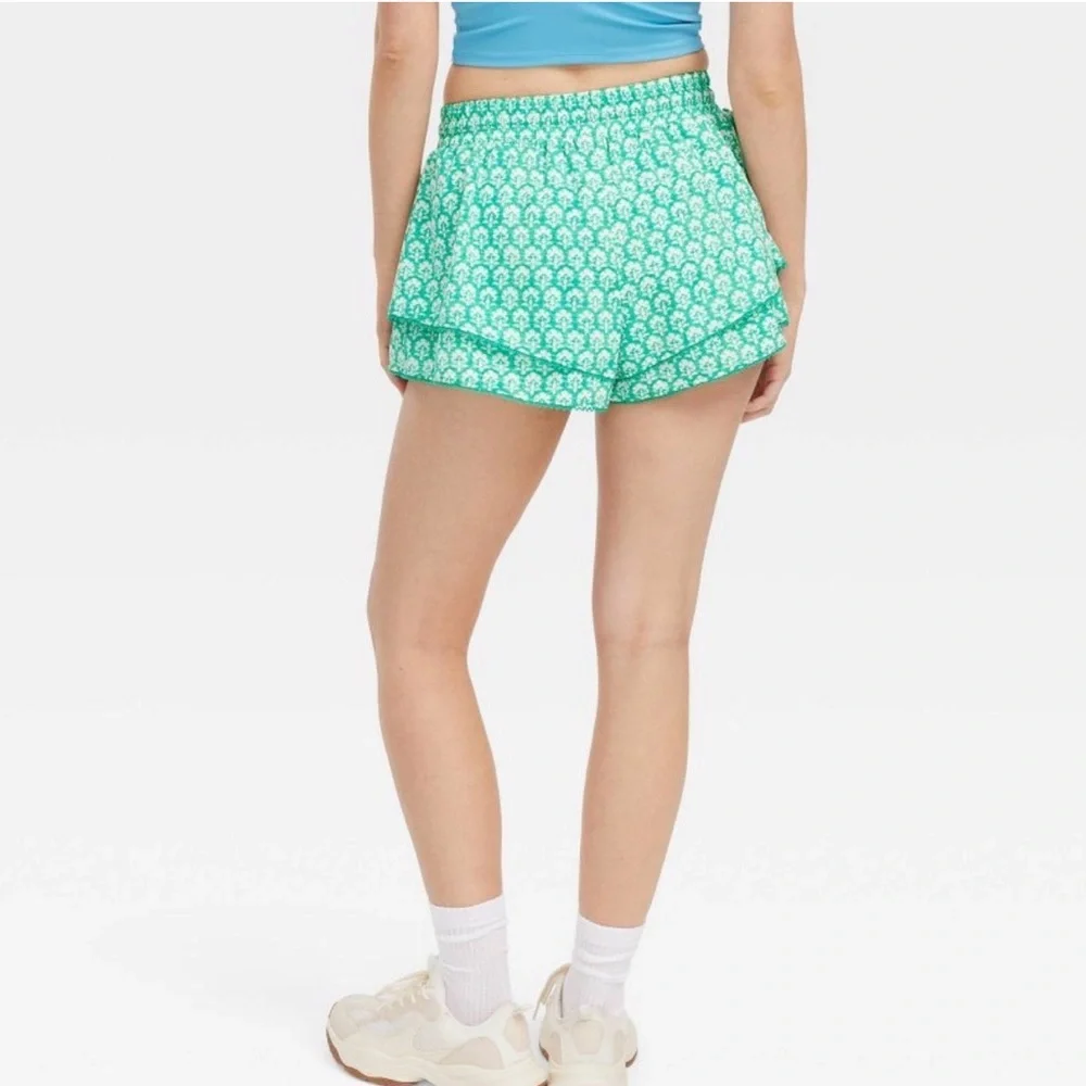 Roller Rabbit x Target Teal Patterned Drawstring Shorts - Picture 2 of 4